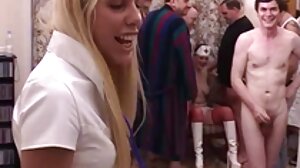 En lesbisk milf onanerar sedan möter sin tonåring nya porrfilmer privat sjuksköterska