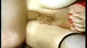 Fantastisk Camgirl som sprutar och fingrar gratis svenskporrfilm